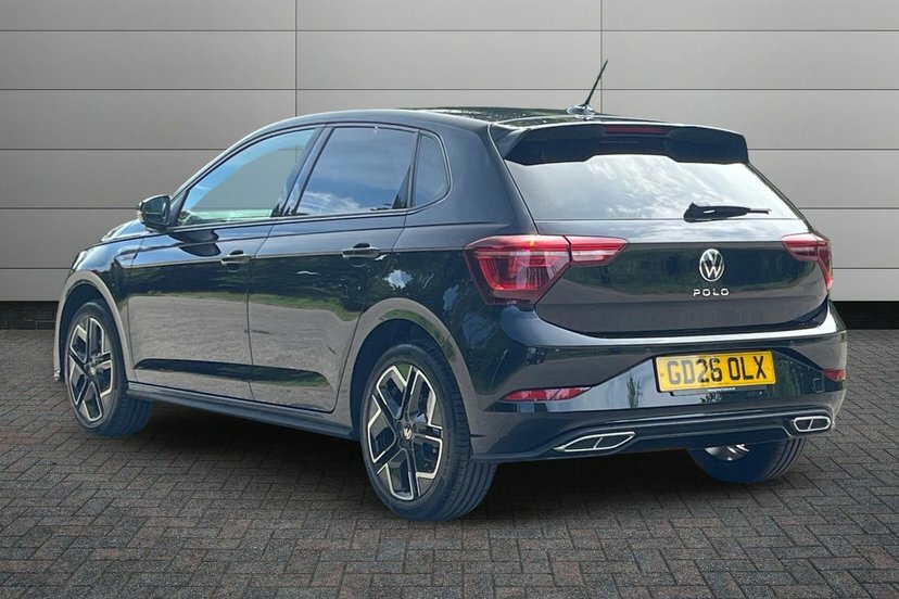 Volkswagen Polo 1.0 Tsi Black Edition Hatchback Dsg 11 GD26OLX Black #3