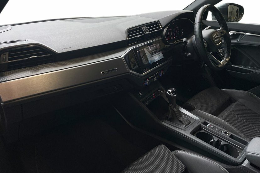 Audi Q3 1.4 Tfsie 45 S Line Suv Plug-in Hybrid Grey #2