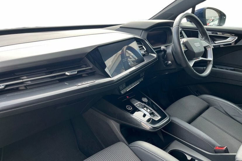 Audi Q4 E Tron 40 S Line Sportback 82Kwh 204 P NL23VLV Blue #2