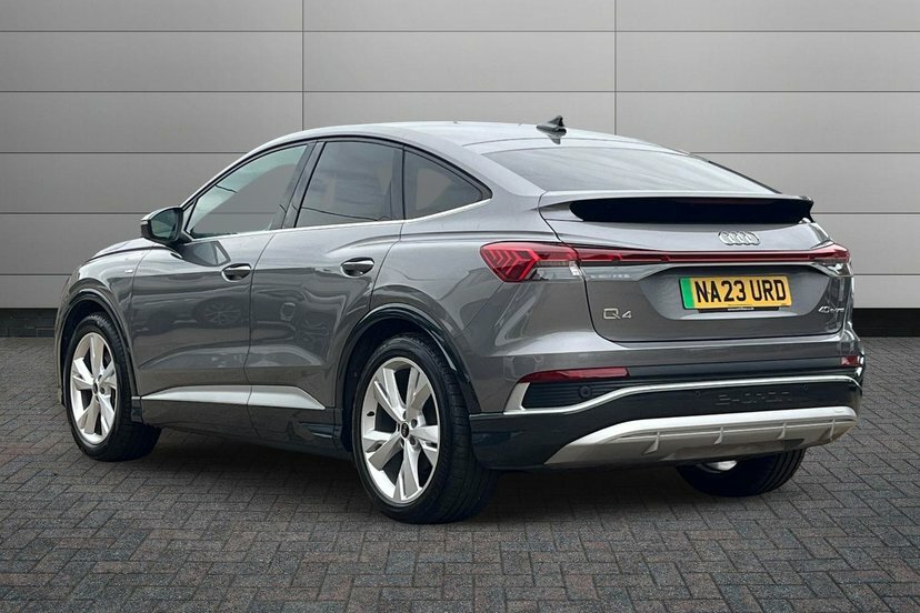 Audi Q4 E Tron 40 S Line Sportback 82Kwh 204 P NA23URD Grey #3