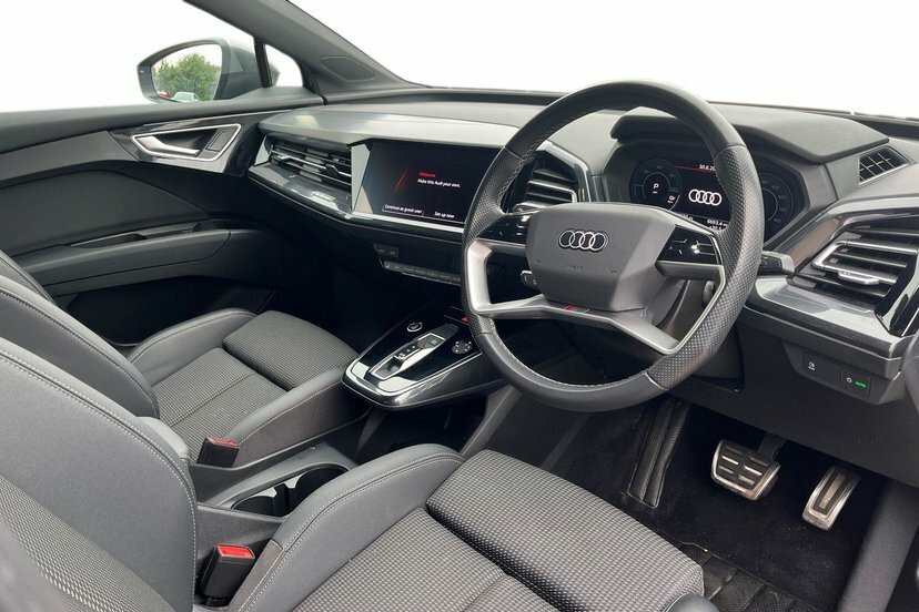 Audi Q4 E Tron 40 S Line Sportback 82Kwh 204 P NA23URD Grey #6