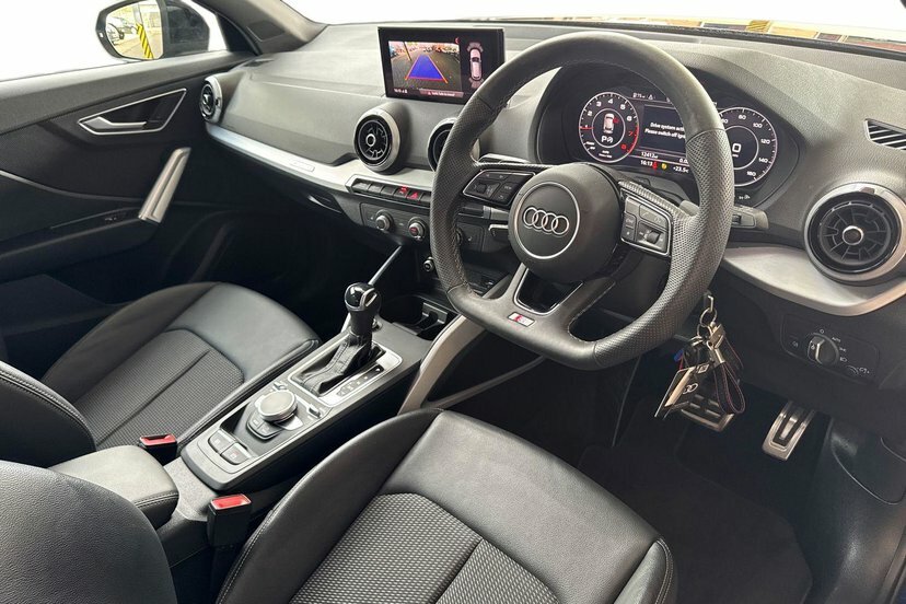 Audi Q2 1.5 Tfsi Cod 35 Black Edition Suv S Tro KE73SSJ Blue #6