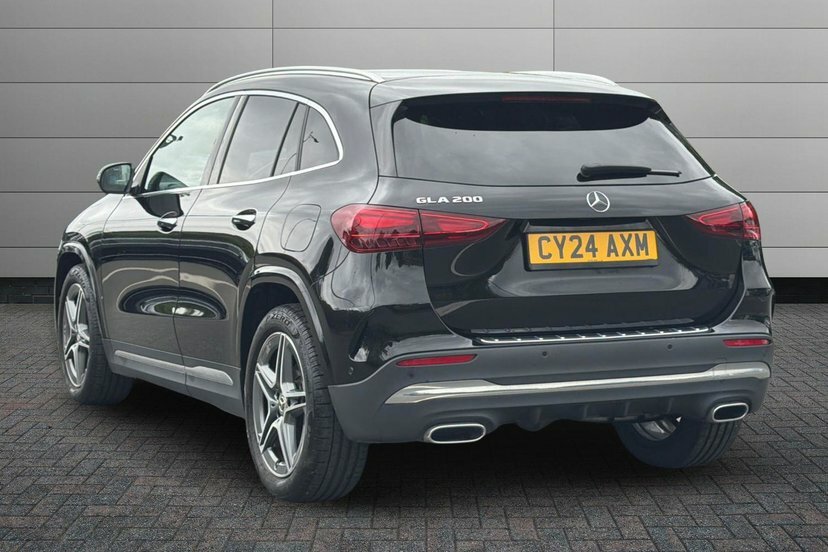 Mercedes-Benz GLA Class Gla200 Amg Line Executive CY24AXM Black #2