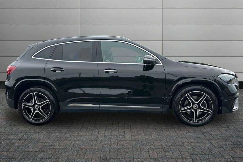 Mercedes-Benz GLA Class Gla200d Amg Line Executive Suv KP75LHY Black #3