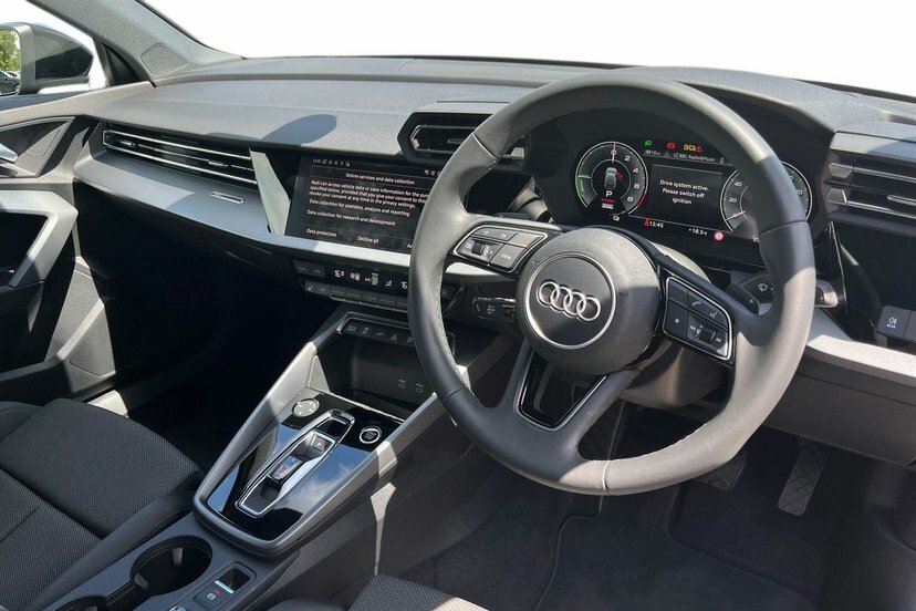 Audi A5 2.0 Tfsi S Line Saloon S Tronic 150 Ps LS26KCO Black #6