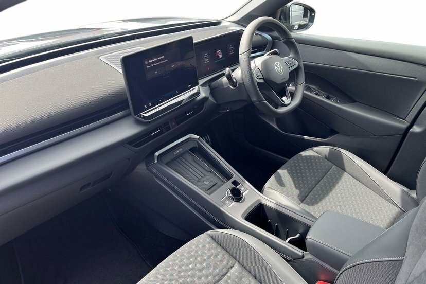 Volkswagen T-Roc 1.5 Etsi Mhev R-line Suv Hybrid Dsg 15 AF26YOA Grey #2