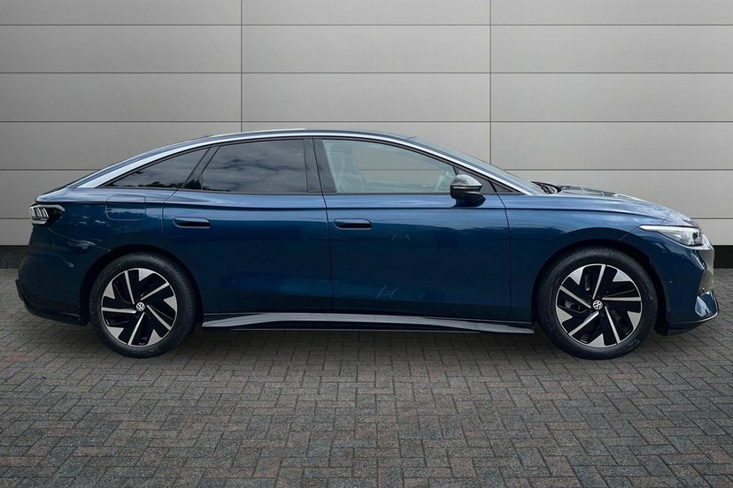 Volkswagen ID.7 Pro S 86Kwh Match Plus Fastback Blue #4