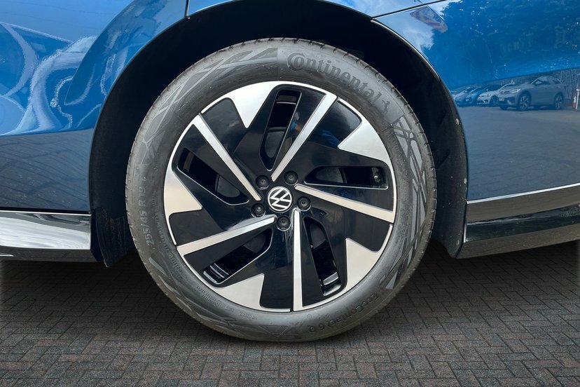 Volkswagen ID.7 Pro S 86Kwh Match Plus Fastback Blue #5