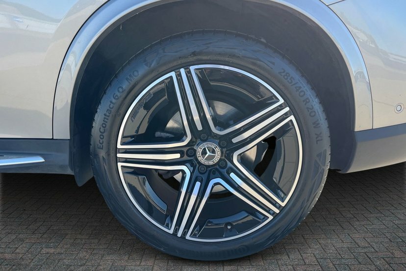 Mercedes-Benz GLC Class 2.0 Glc220dh Mhev Amg Line Premium Suv Diese LN73NUW Silver #4