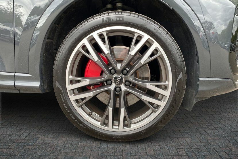 Audi Q5 2.0 E-hybrid 25.9Kwh Edition 1 Suv Plug DC75VPF Grey #5