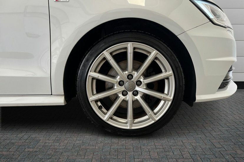 Audi A1 1.4 Tfsi S Line Sportback S Tronic 125 VK65SVW White #5