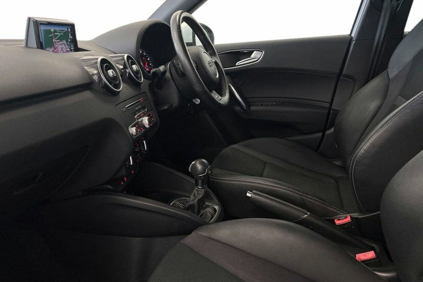 Audi A1 1.4 Tfsi S Line Sportback S Tronic 125 VK65SVW White #2