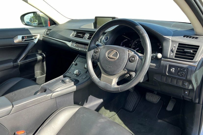 Lexus CT 1.8 200H Executive Edition Hatchback Hy FV17JXU Silver #6