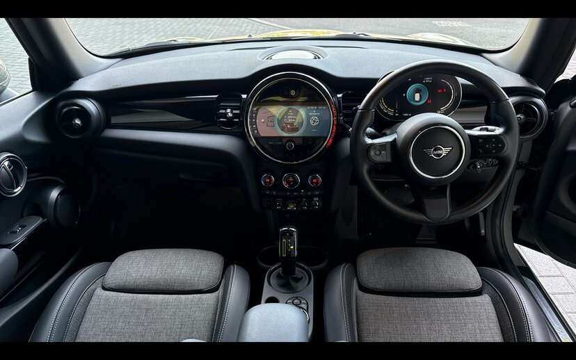 Mini Hatch Level 2 RY72BWU Grey #4