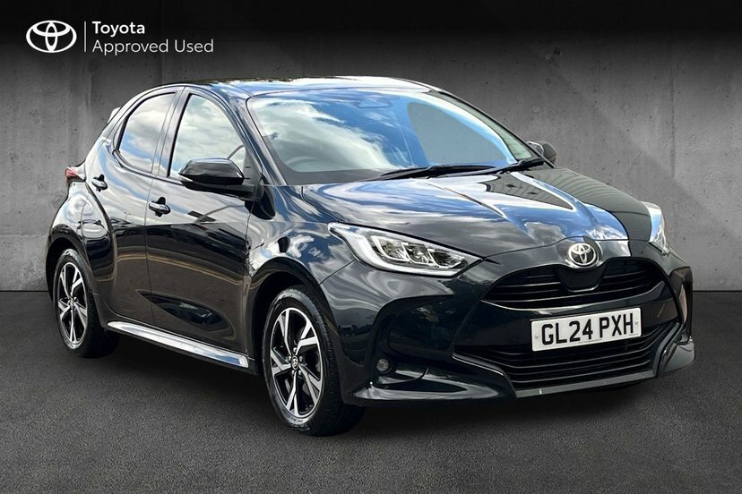 Toyota Yaris 1.5 Vvt-h Design Hatchback Hybrid E-cvt Black