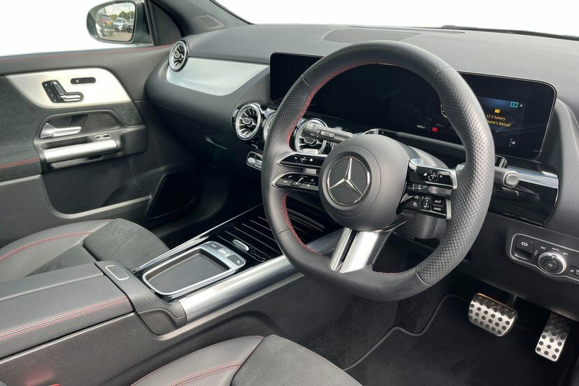Mercedes-Benz GLA Class 2.0 Gla220d Amg Line Premium Plus Suv KN74HMZ Black #5