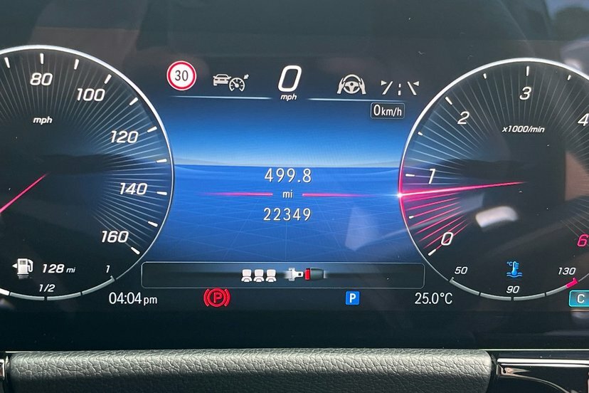 Mercedes-Benz GLA Class 2.0 Gla220d Amg Line Premium Plus Suv KN74HMZ Black #6