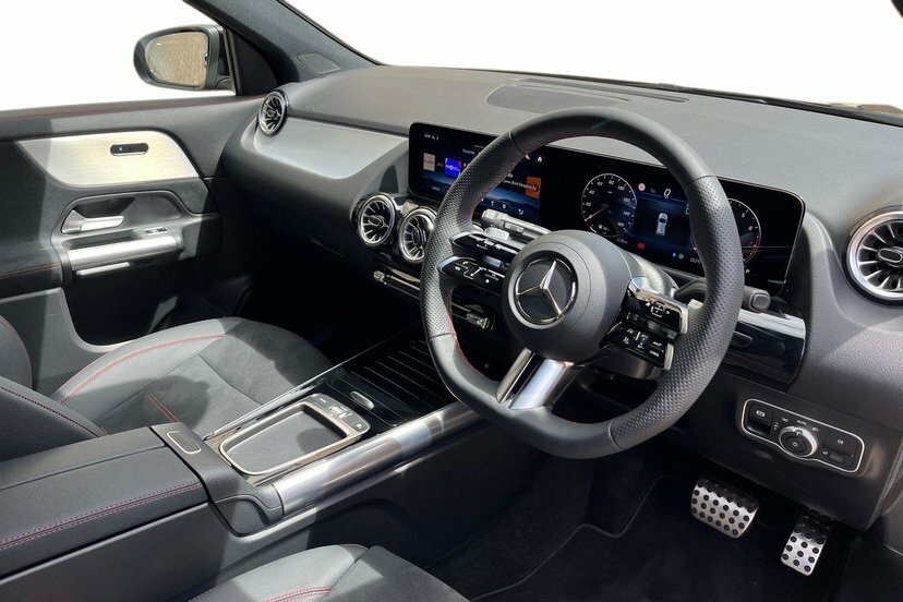 Mercedes-Benz GLA Class 1.3 Gla200h Mhev Amg Line Executive Suv Petr Black #5