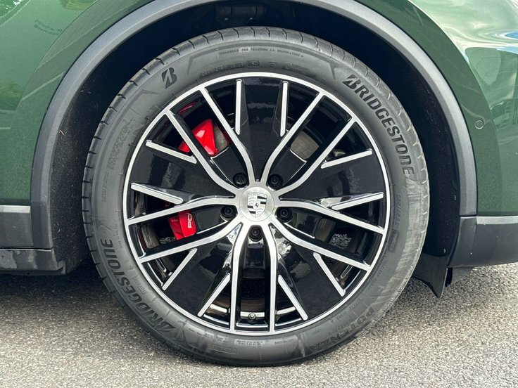 Porsche Macan 100Kwh 4S Suv 4Wd 516 Ps HJ75CVZ Green #6