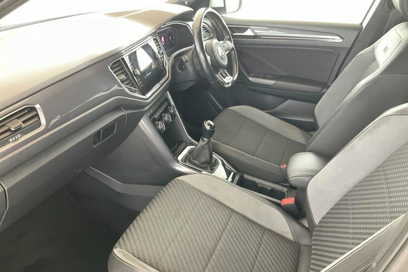 Volkswagen T-Roc 1.5 Tsi Gpf Evo R-line Suv 150 EY20YWO White #2