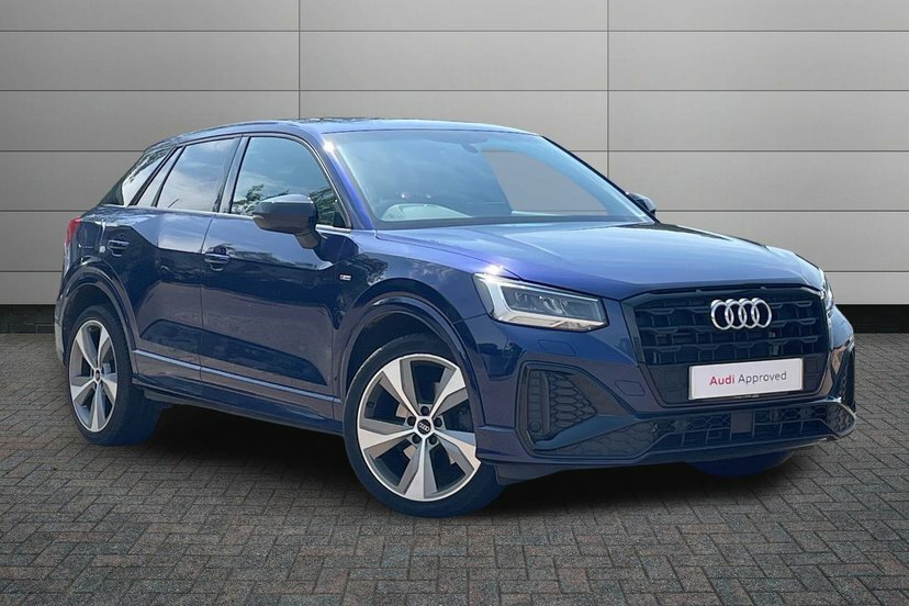Audi Q2 1.5 Tfsi Cod 35 Black Edition Suv S Tro Blue
