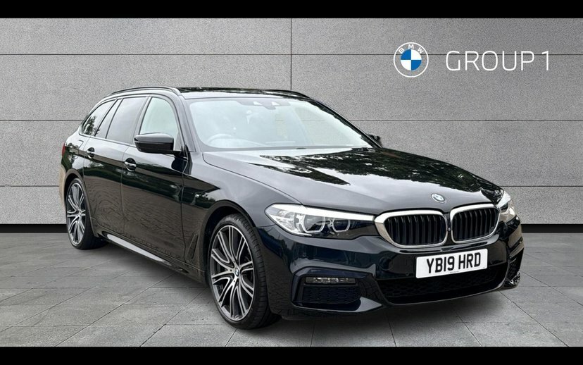 BMW 5 Series 540I Xdrive M Sport Touring YB19HRD Black