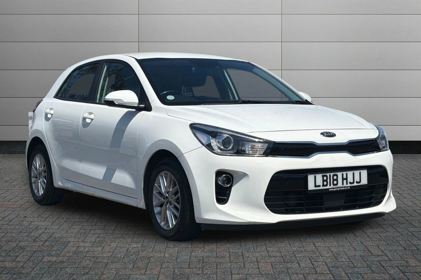 Kia RIO 1.25 2 Hatchback 83 Bhp White