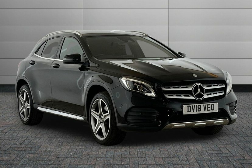 Mercedes-Benz GLA Class Gla 250 4Matic Amg Line Premium Black