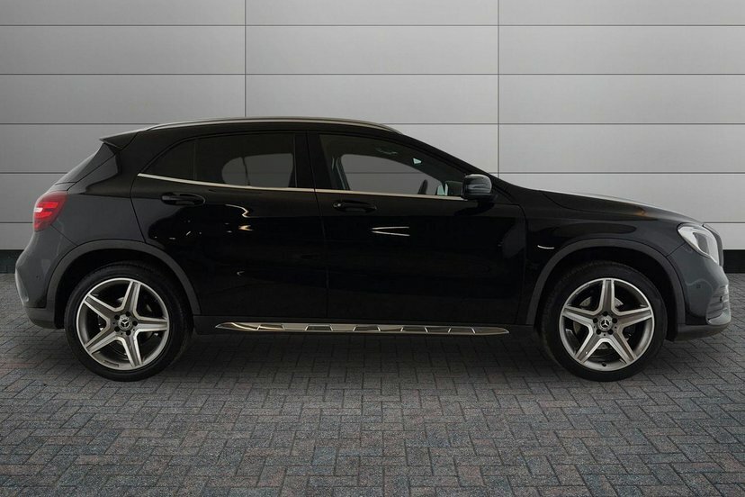 Mercedes-Benz GLA Class Gla 250 4Matic Amg Line Premium DV18VEO Black #3