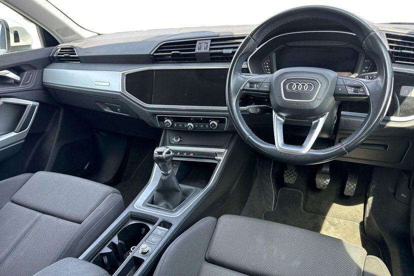 Audi Q3 1.5 Tfsi Cod 35 Sport Suv 150 P EA20BWF White #6
