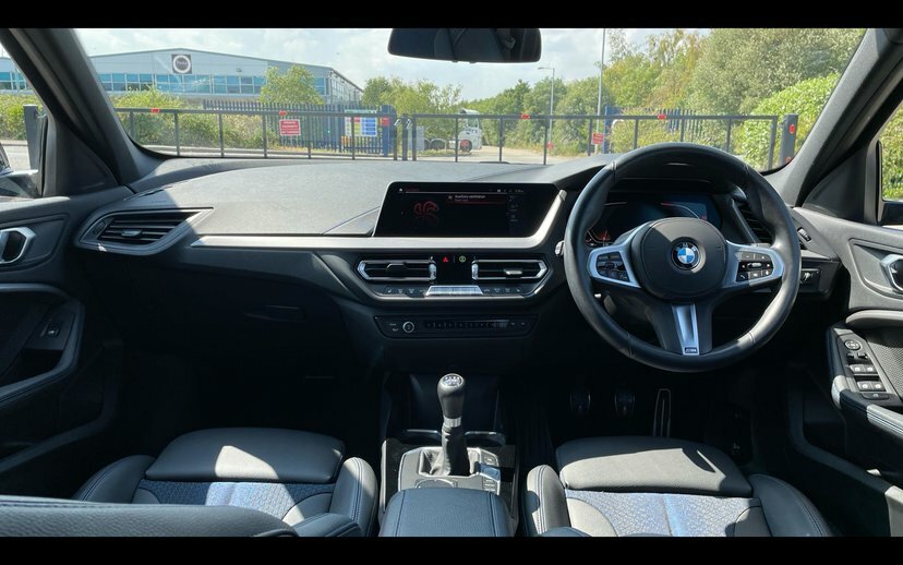 BMW 1 Series 118I M Sport AO71UVC Black #4
