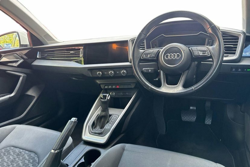Audi A1 1.5 Tfsi 35 Sport Sportback S Tronic 1 EY71WJV White #6