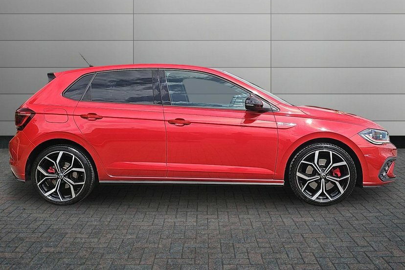 Volkswagen Polo 2.0 Tsi Gti Hatchback Dsg 207 Ps Black #4