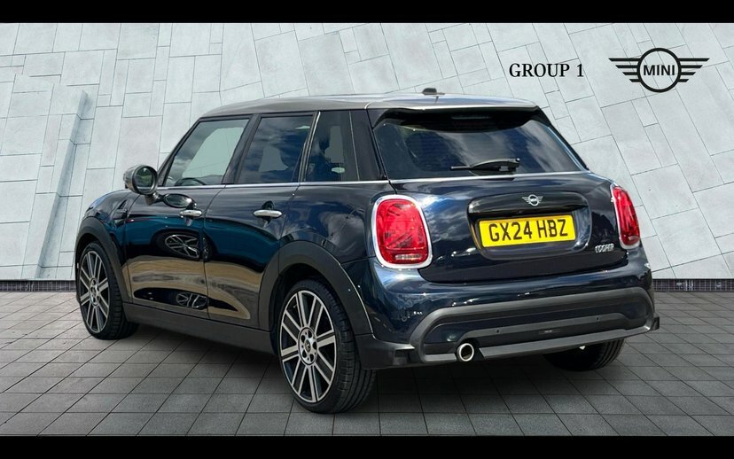 Mini Hatch 5-Door Hatch Cooper Exclusive GX24HBZ Black #2