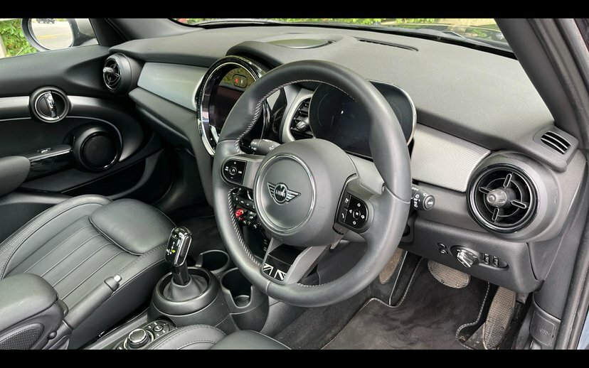 Mini Hatch 5-Door Hatch Cooper Exclusive GX24HBZ Black #6