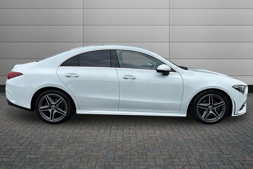 Mercedes-Benz CLA Class Cla180 Amg Line Premium Plus White #3