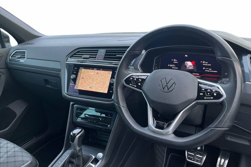 Volkswagen Tiguan 1.5 Tsi R-line Edition Suv Dsg 150 Ps LV73XGC Black #6