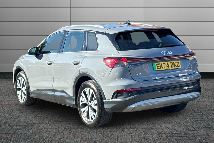 Audi Q4 E Tron 45 Sport Suv 82Kwh 286 Ps EK74DKO Grey #3