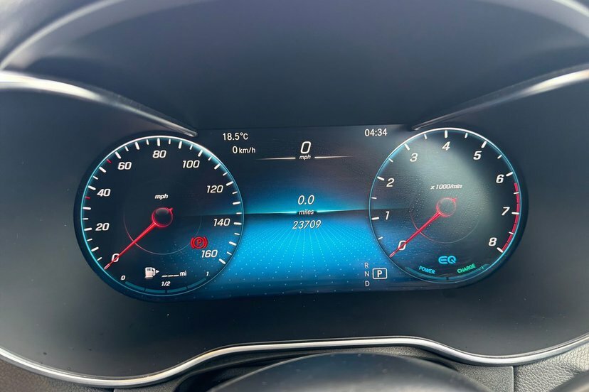Mercedes-Benz GLC Class Glc300 Amg Line Premium Plus Suv Grey #6