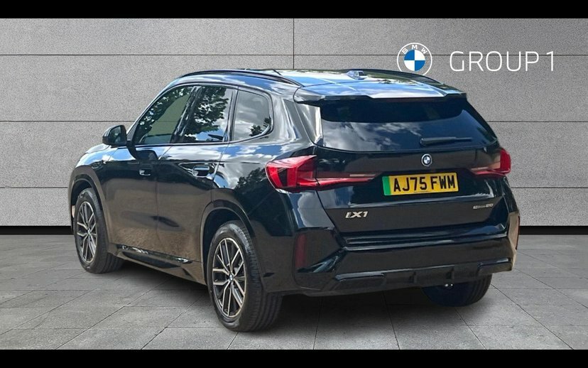 BMW iX1 Ix1 Edrive20 M Sport Black #2