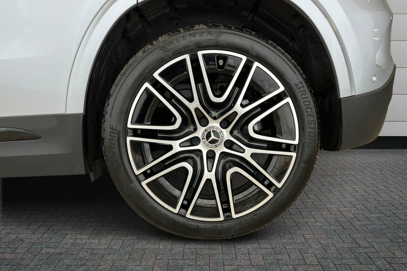 Mercedes-Benz GLA Class Gla 200 Amg Line Premium KP75TCU Silver #4