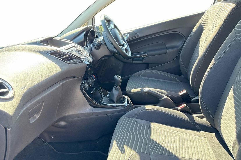 Ford Fiesta 1.0T Ecoboost Zetec Hatchback Eu Blue #2