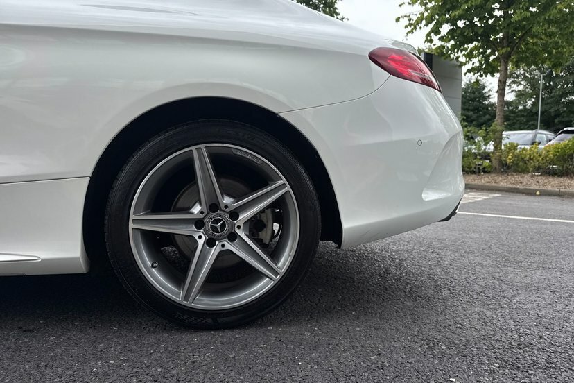 Mercedes-Benz C Class 2.0 C200 Amg Line Coupe 184 Ps White #4