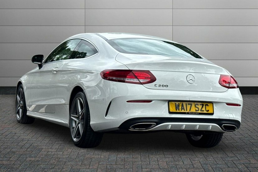 Mercedes-Benz C Class 2.0 C200 Amg Line Coupe 184 Ps White #2
