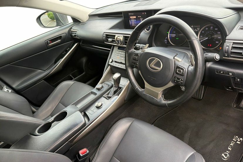 Lexus IS 2.5 300H Saloon Hybrid E-cvt 223 Ps Grey #6