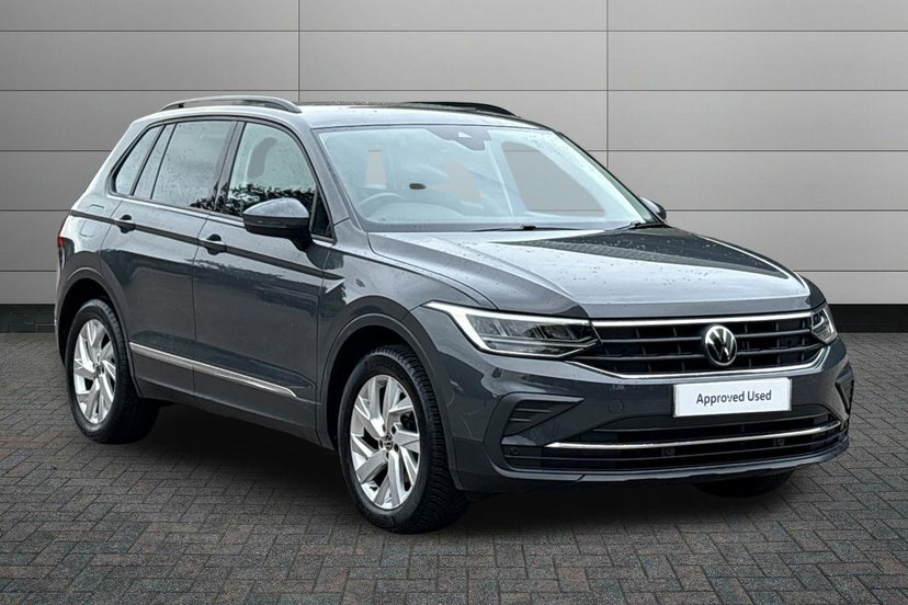 Volkswagen Tiguan 1.5 Tsi Life Suv 150 Ps Grey