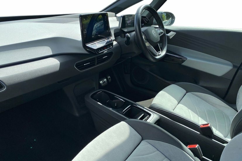 Volkswagen ID.3 Pro Performance 58Kwh Max Hatchback A Black #2