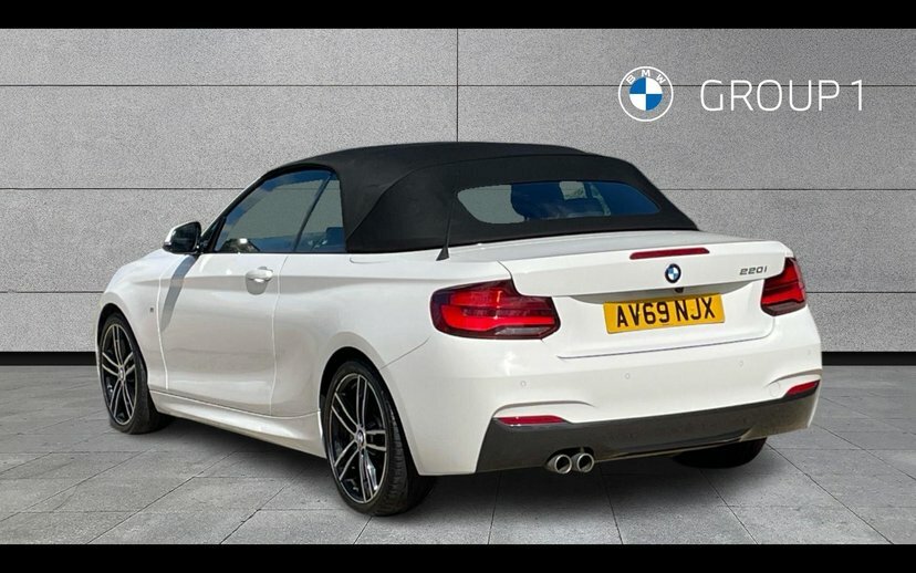 BMW 2 Series 220I M Sport Convertible White #2
