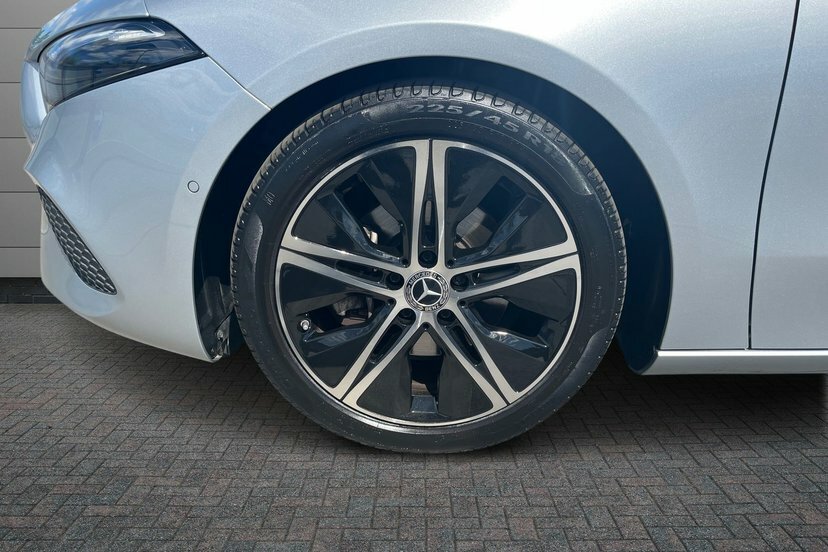 Mercedes-Benz A Class A180h Mhev Sport Edition KN25ZHT Silver #4