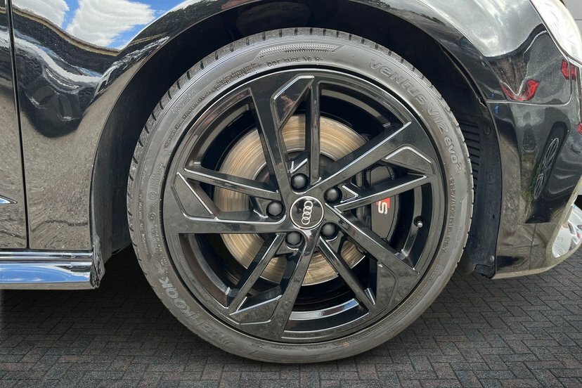 Audi S3 2.0 Tfsi Black Edition Sportback S Tron Black #5